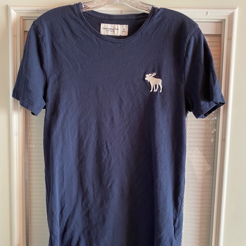 Abercrombie and Fitch T-shirt